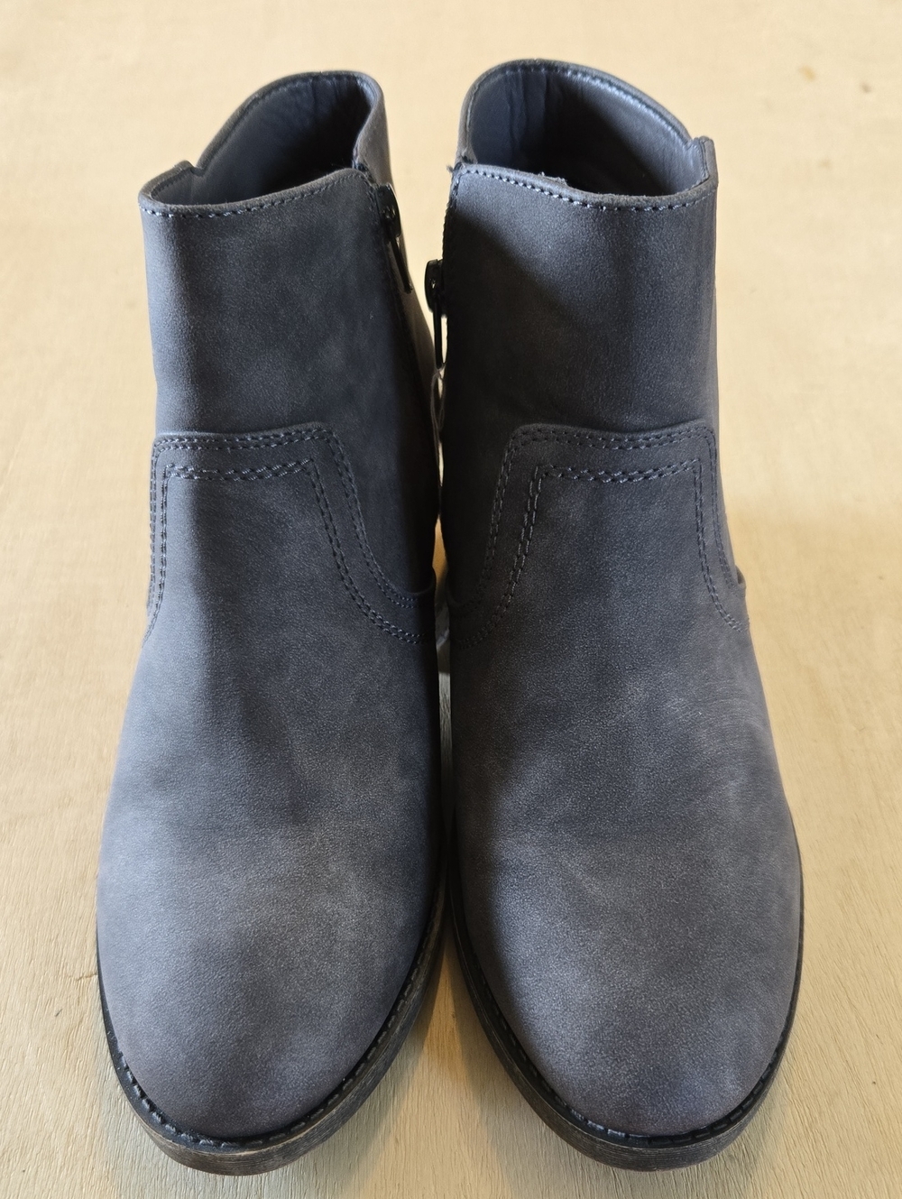 Maurices Abigail Stitched Gray Ankle Bootie Side Zip Rustic Transitional Casual